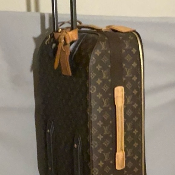 Authentic Louis Vuitton Pegase 55 Rolling Luggage-Heavily Used/Priced According - Picture 4 of 16